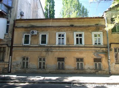 Манежная 28
Дома Бурчаковой и Скадовской.

Флигель на Матросском спуске.
Ключевые слова: фоновая_застройка дом