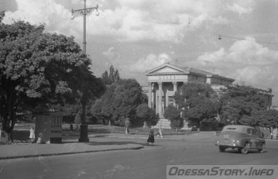 1952. Ланжероновская угол Пушкинской.
