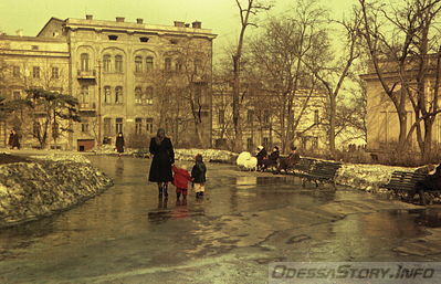 Театральная площадь. Переулок Чайковского 4. Февраль 1954
