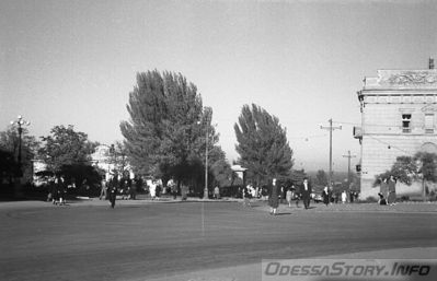 Театральная площадь. Лето 1954.
