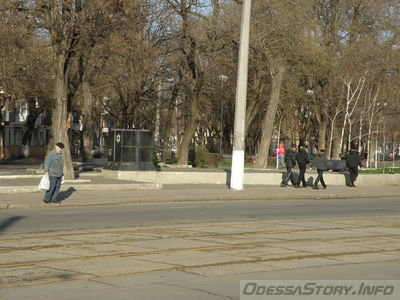 Аллея праведников
Прохоровский сквер
