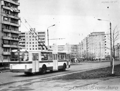 Улица Академика Королёва
Фото из музея ОГЭТ, конец 1970-х
добавлено - http://transphoto.ru/photo/490654/
