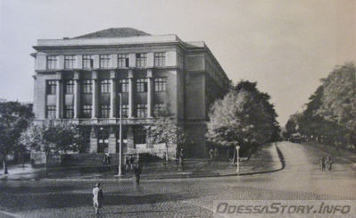 Гулевая, 1
фото - Вайсмана, 1958 год.
добавил - Viktur
