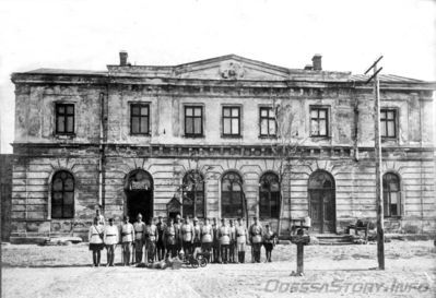 Одесская губернская погранохрана ГПУ. 1924-1925 гг.  Застава Одесса-Порт
добавил - Sergey_L
с сайта - http://pogranznak.ucoz.ru/forum/28-145-2
