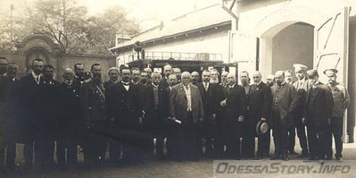 Валиховский переулок, 8/10 
Открытие станции скорой помощи 29 апреля 1903 года.
Двенадцатый справа - граф М.М.Толстой
