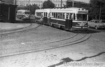 Водопроводная
Вопроводная угол Новощепного в 1965 г.
Добавил - Good++++
