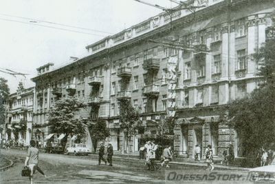 Греческая, 28
фото - В.И.Тимофиенко
