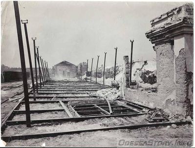 Пожар в Одесском порту. Последствия июньских беспорядков 1905 года
добавил - krust
