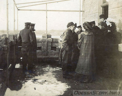 Место нахождения не знаю. Подскажите
Premier Avion construit en Russie Bleriot Monoplan Odessa
1909 год
добавил - Sergey_L
