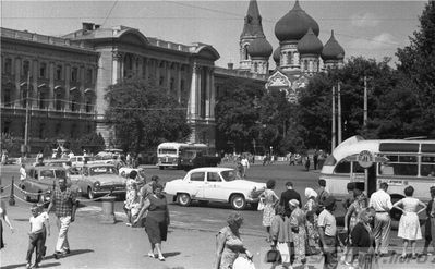 Привокзальная площадь
фото до 1965 года
