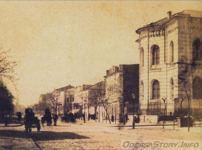 Ришельевская, 28 (Еврейская, 25)
Городская синагога, 1846-1852 с достройкой в 1859, арх. Ф.О.Моранди, инж. М.Т.Любенков
