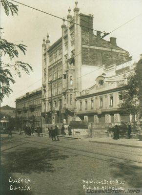 Ришельевская, 45
дом Нолле, 1901, арх. Е.Н. Смидович
