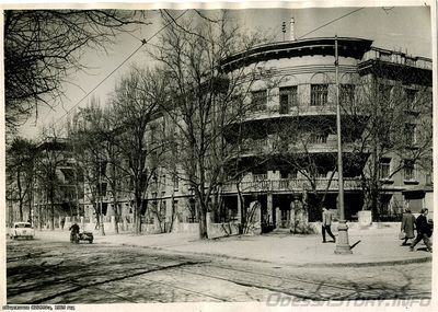 Старопортофранковская, 59
1965 год
общежитие Водного института, 1928, арх. А.Зайденберг, инж. Л.Т.Гельман
добавил - pl9019
http://forum.od.ua/showthread.php?t=59520&page=129
