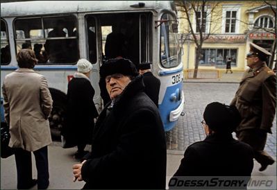 Дерибасовская, 16
фото - Ian Berry, 1982 год
добавил - polvnik
