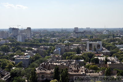 Центр города ( видны новостройки в районе Привоза)
Снято с крыши ул. Базарная № 5 
